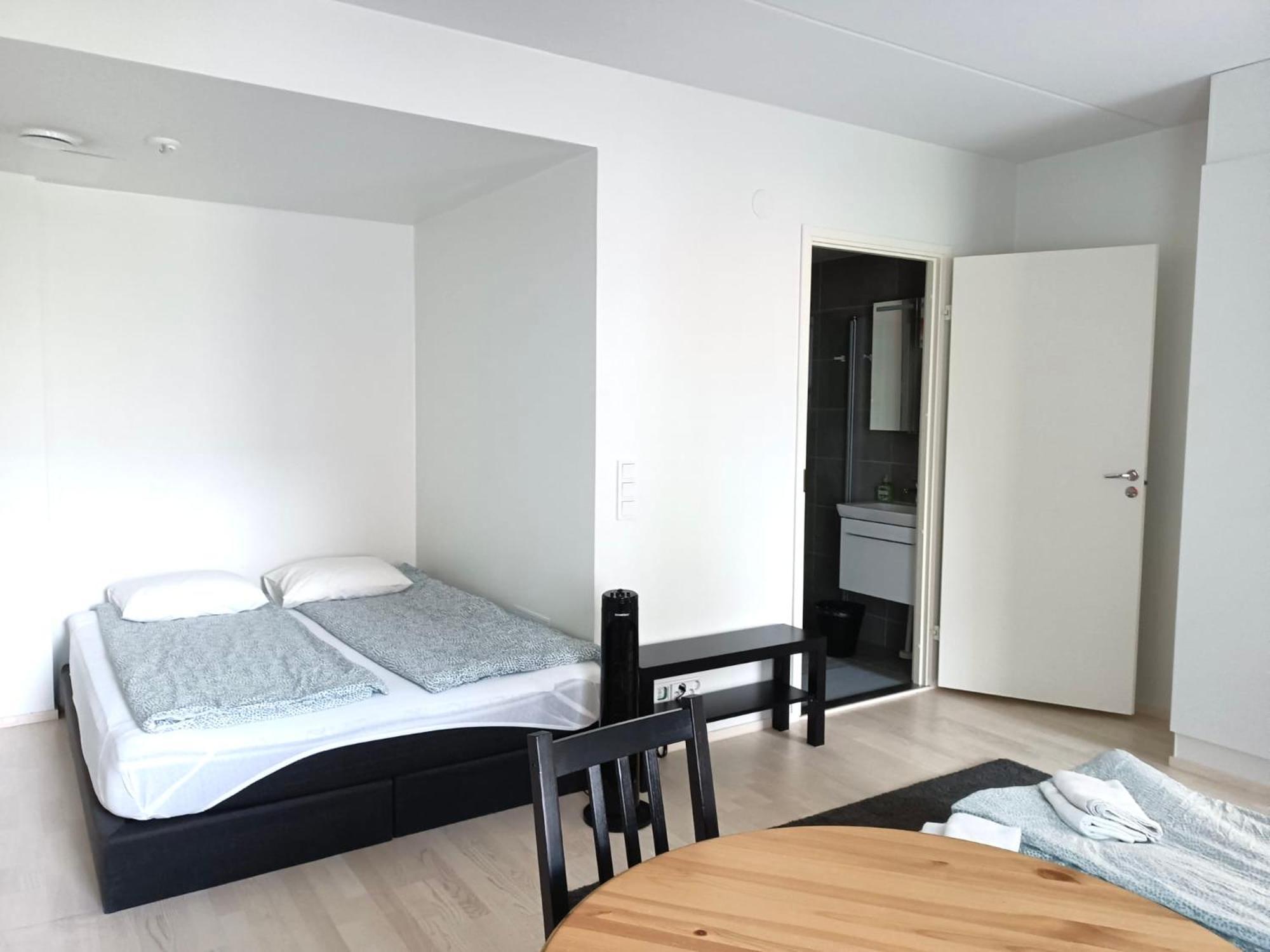 Easy Stay Rooms & Apartments Near Airport Vantaa Esterno foto