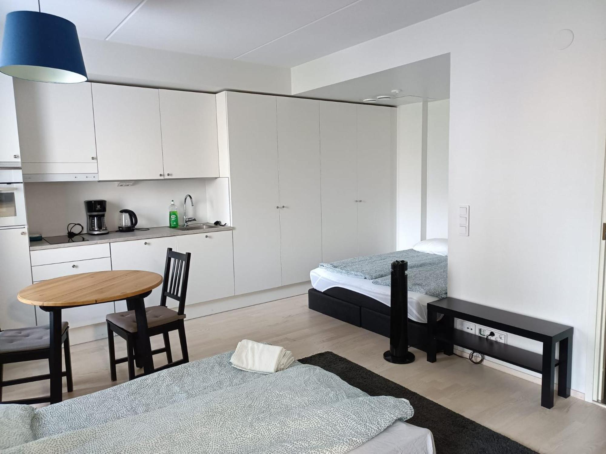 Easy Stay Rooms & Apartments Near Airport Vantaa Esterno foto