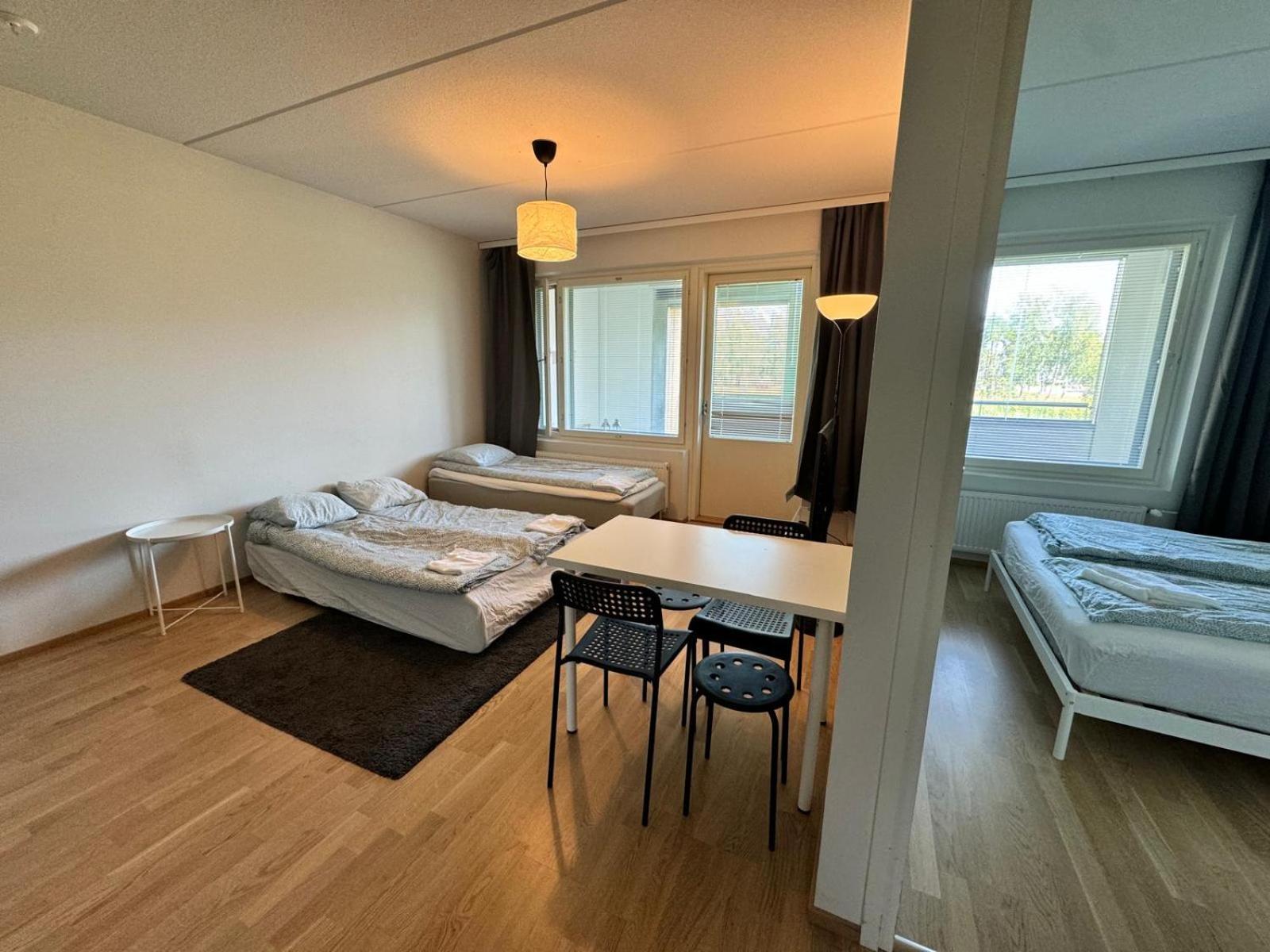 Easy Stay Rooms & Apartments Near Airport Vantaa Esterno foto