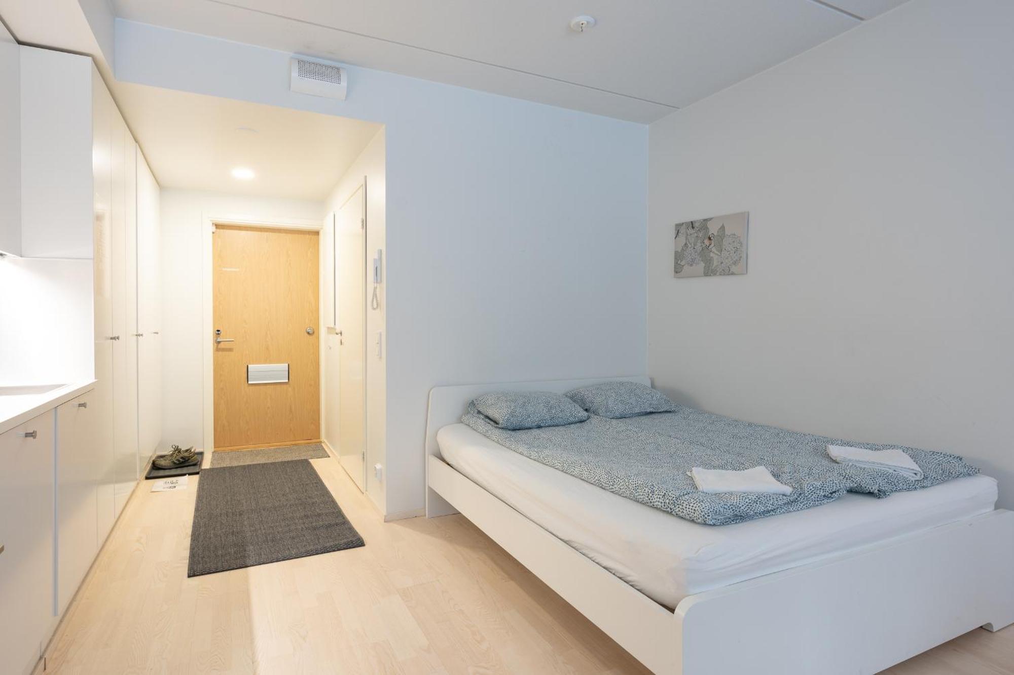 Easy Stay Rooms & Apartments Near Airport Vantaa Esterno foto