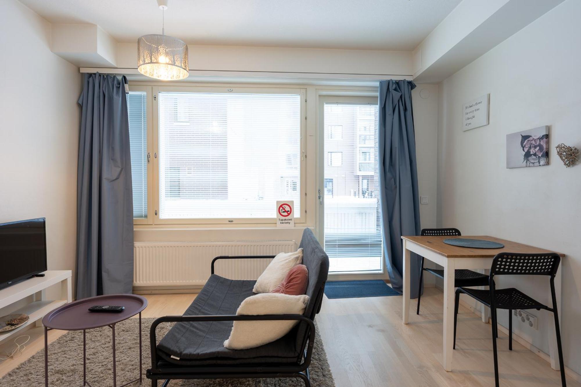Easy Stay Rooms & Apartments Near Airport Vantaa Esterno foto
