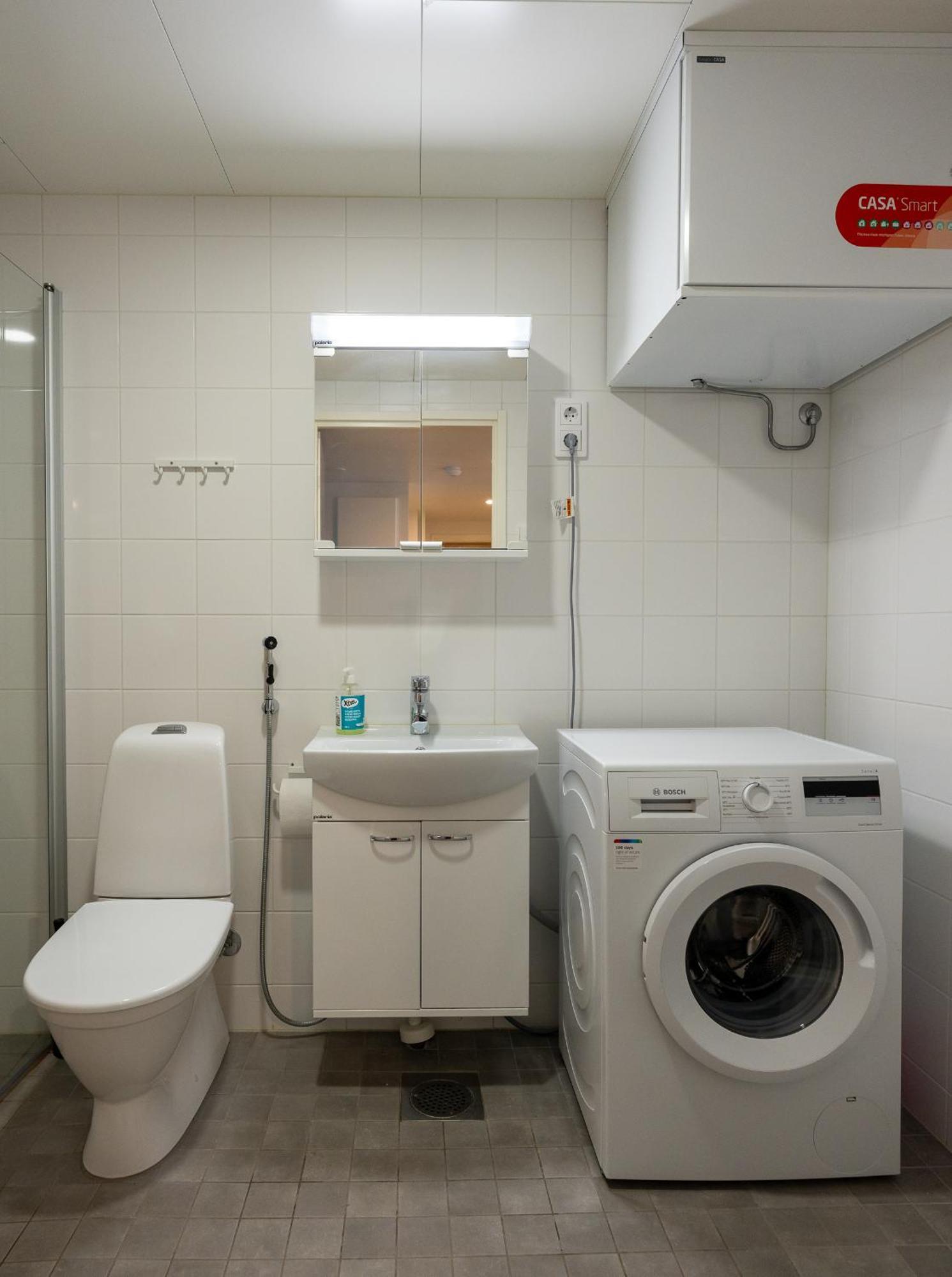 Easy Stay Rooms & Apartments Near Airport Vantaa Esterno foto