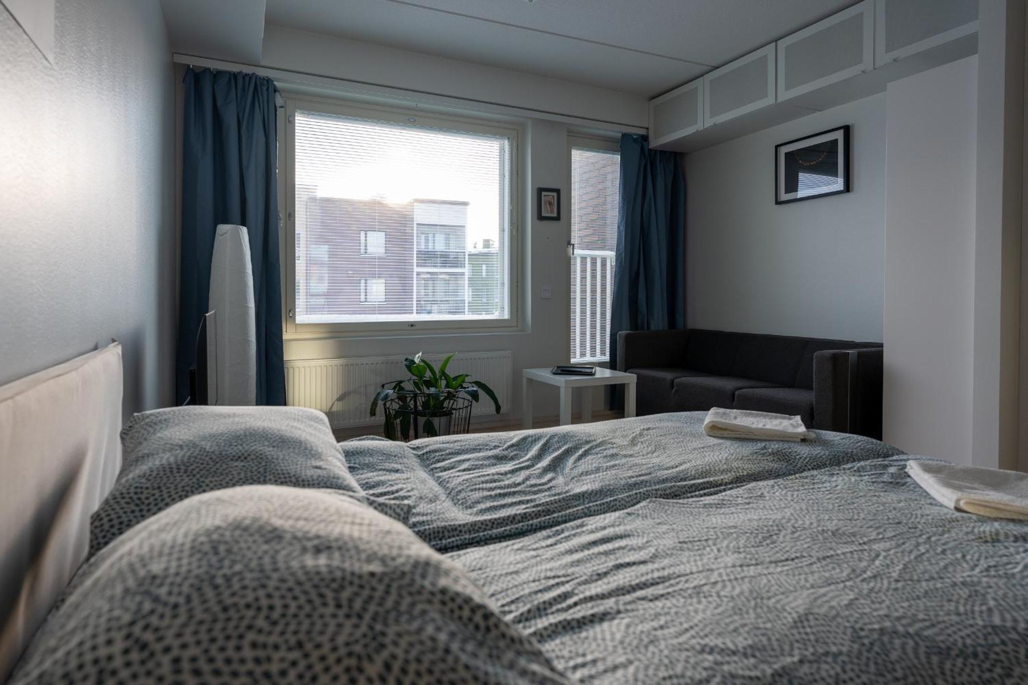 Easy Stay Rooms & Apartments Near Airport Vantaa Esterno foto