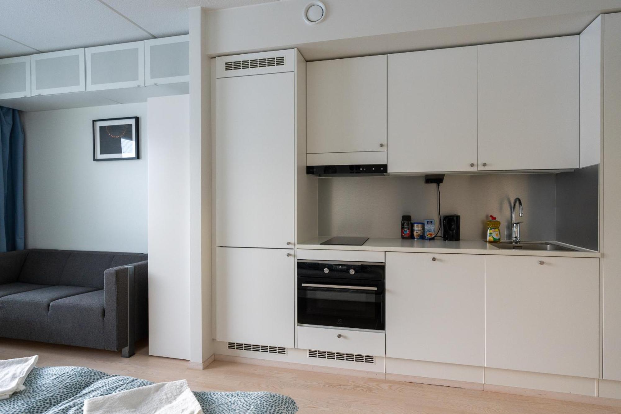 Easy Stay Rooms & Apartments Near Airport Vantaa Esterno foto