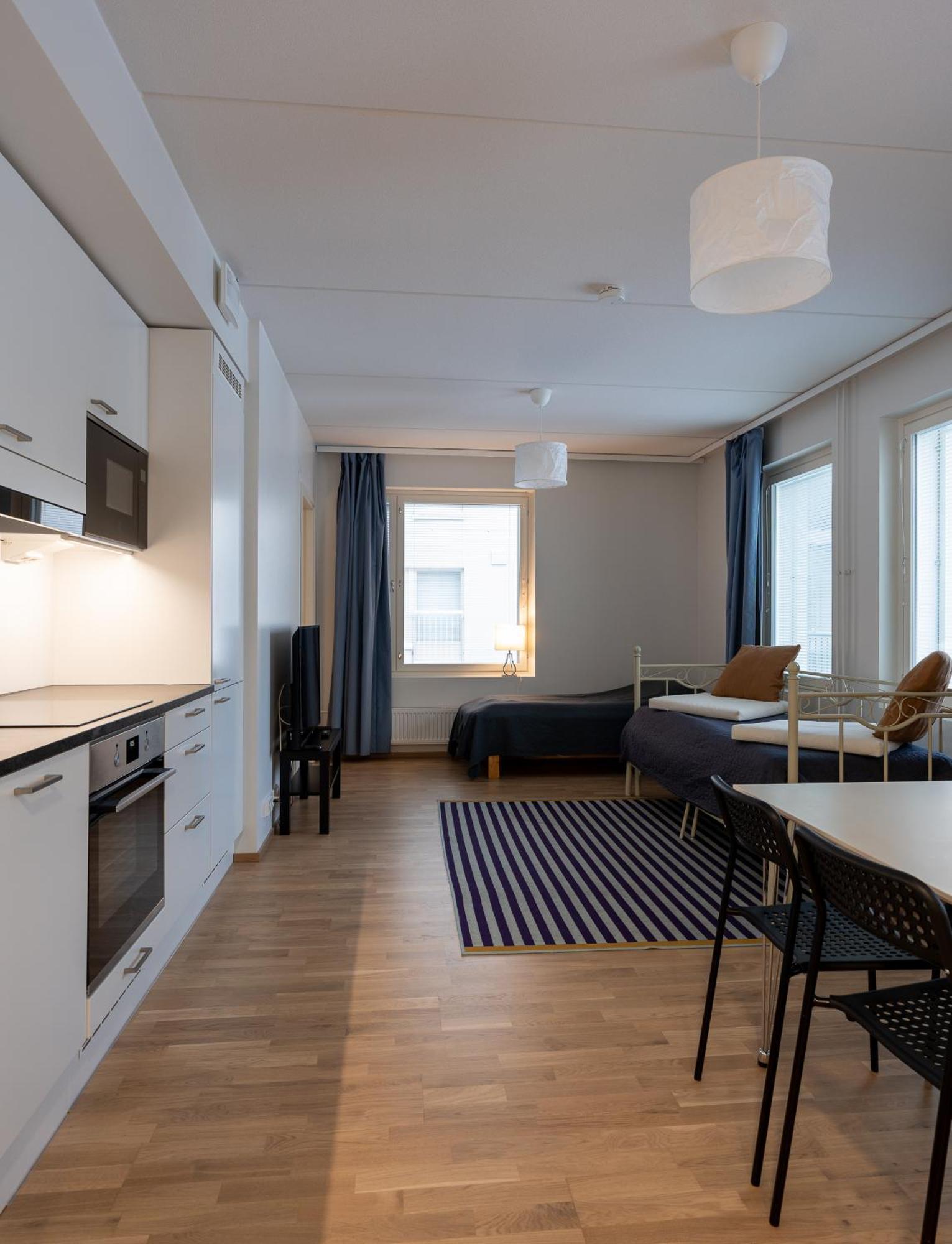 Easy Stay Rooms & Apartments Near Airport Vantaa Esterno foto