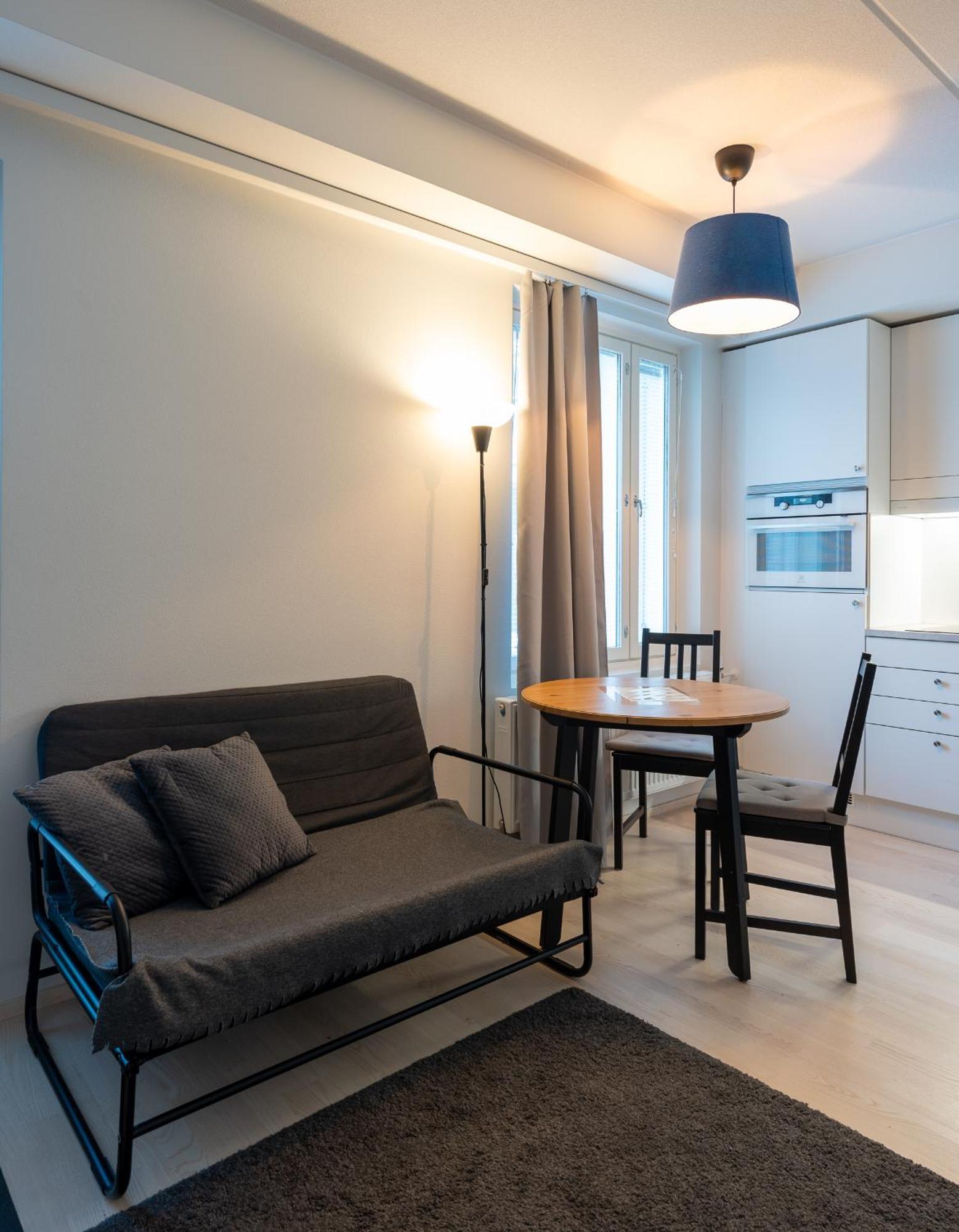 Easy Stay Rooms & Apartments Near Airport Vantaa Esterno foto
