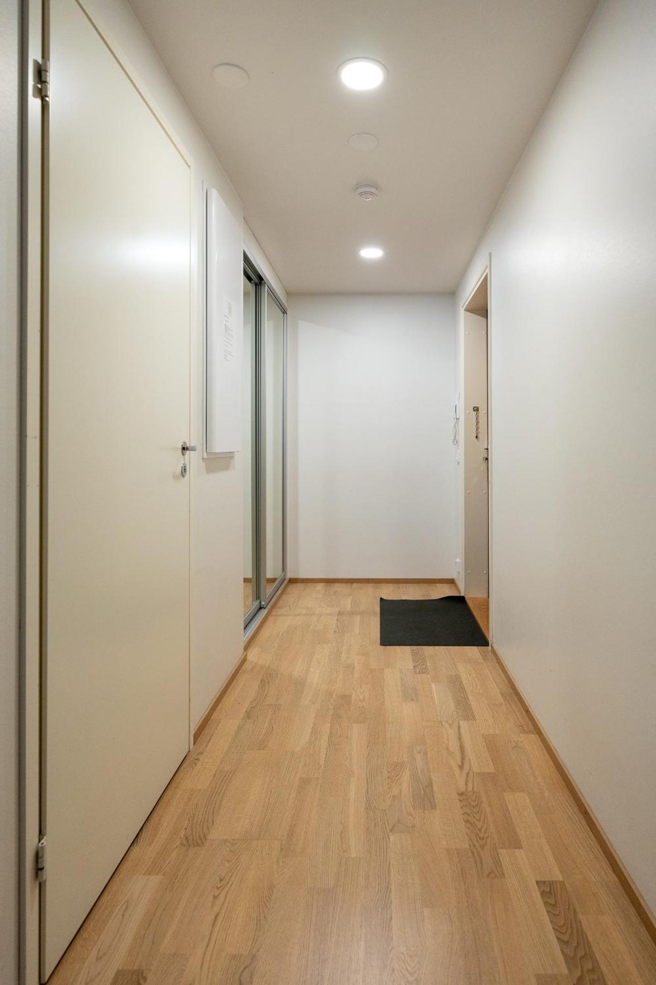 Easy Stay Rooms & Apartments Near Airport Vantaa Esterno foto